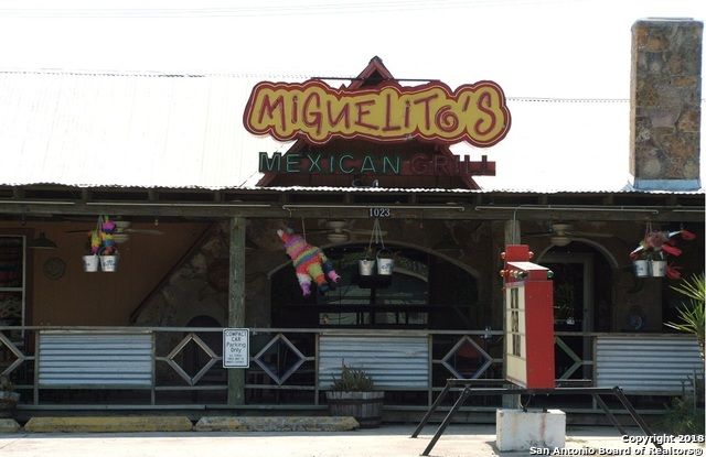 1023 N 1st Ave, Crystal City, TX 78839